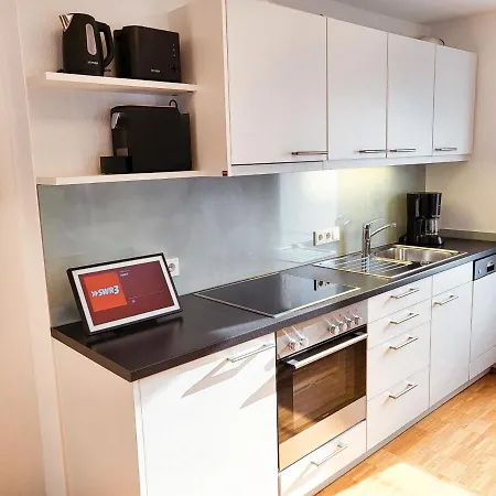 Zentrale In Mit 4-sternen 公寓 *