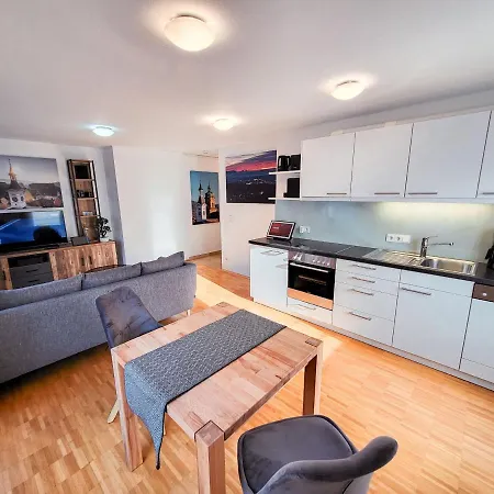 Zentrale In Mit 4-sternen 公寓 阿伦