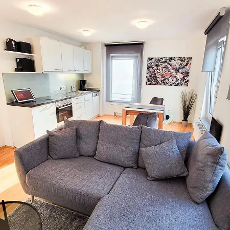 Zentrale In Mit 4-sternen アパート